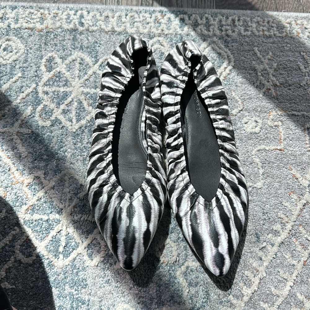 Sigerson Morrison zebra flats